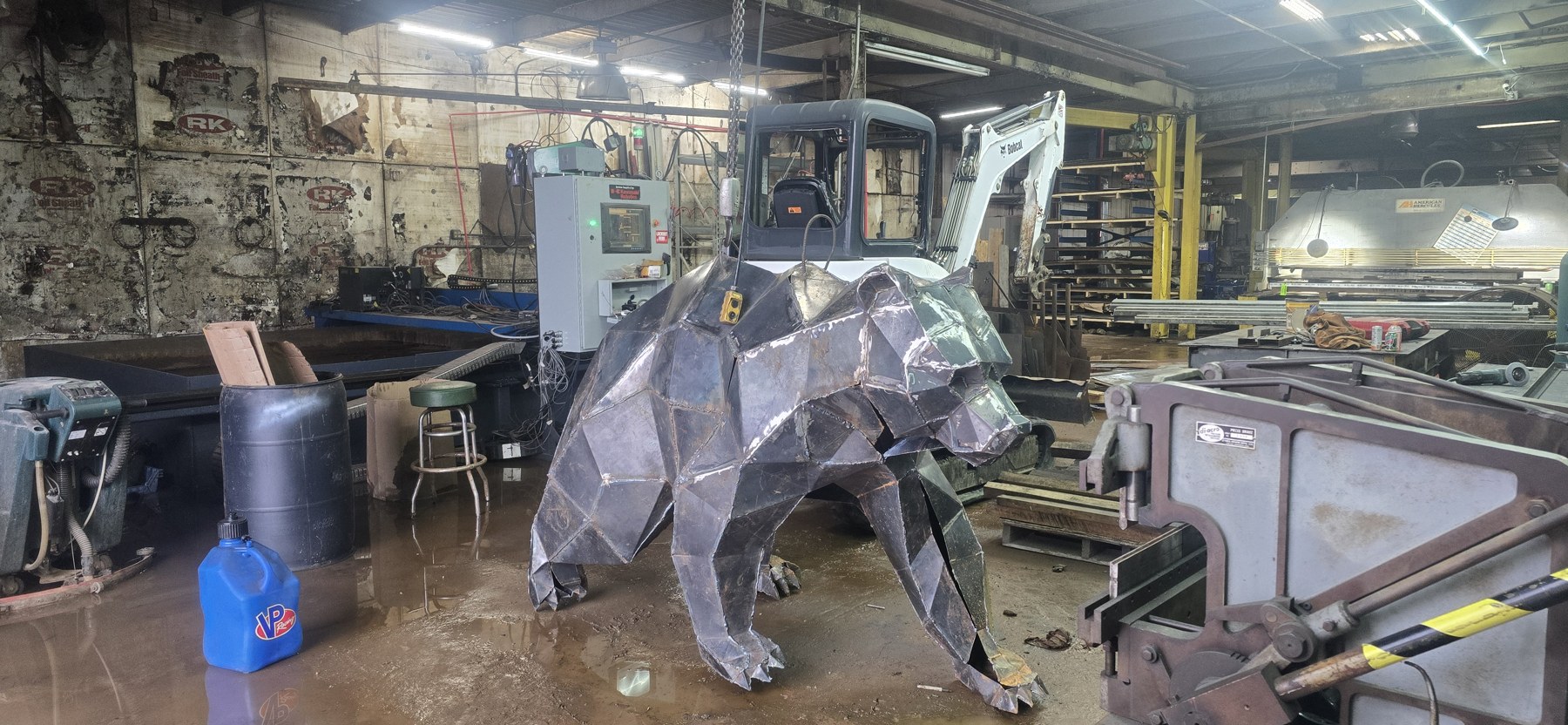 Grizzly Bear taking shape in the workshop